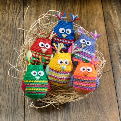 Eule Anhänger grün 9cm  Strickware Handmade Amigurumi